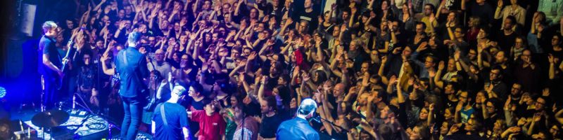Kettcar und Tom Liwa im Schlachthof