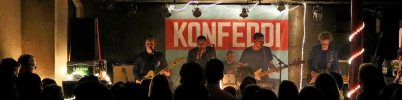 Konfeddi & Flickering Lights im Magazinkeller