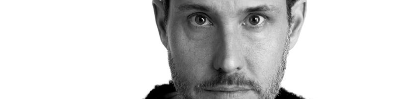 Dirk von Lowtzow liest im Schlachthof