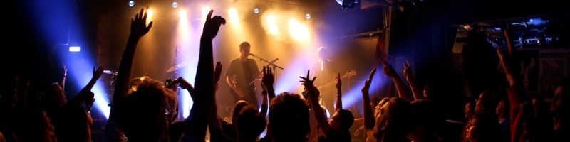 Van Holzen im Tower Musikclub