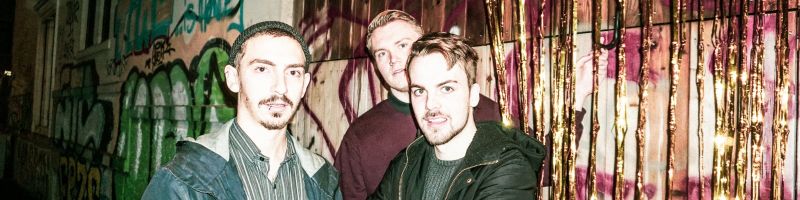 She danced slowly mit neuer Single
