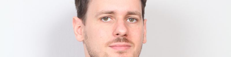 Tobias Escher im Interview – Gewinnt Tickets für seine Lesung!