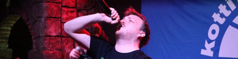 Kurz und schmerzlos – Karate Andi im Tower Musikclub