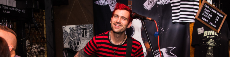 Acoustic Punk in der Schnoor-Destille
