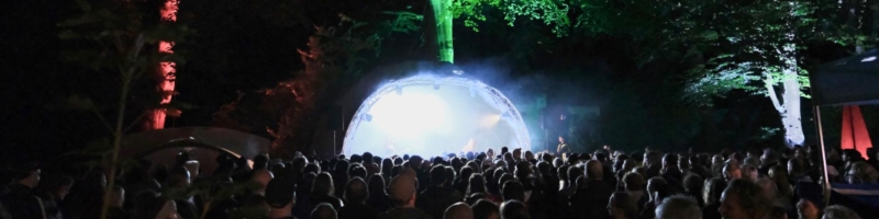 Breminale-Freitag: Lambrini Girls im LichtLuftBad