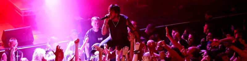 While She Sleeps – Mehr als nur ein Zwischenstopp