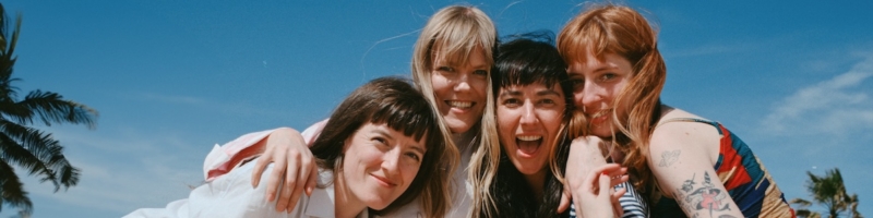 Ein knallbunter Mix aus Cumbia, Surf und 60s-bis-80s-Pop