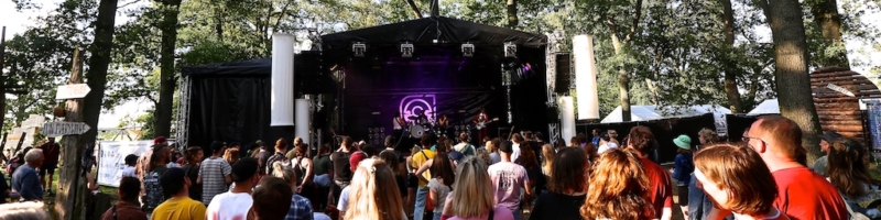 Ein (vorerst) letztes Mal: Das Forest Jump Festival im „Zauberwald“ bei Salzwedel