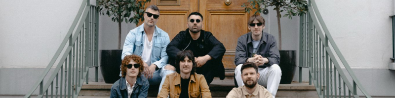 „Eine Mischung aus Vertrautheit und neuer Energie“ – Young Rebel Set im Interview