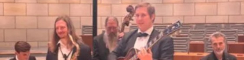 Ein Abend zwischen Jazz, Erinnerung und Kunst