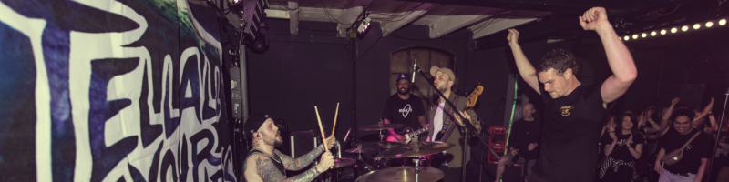 Tell All Your Friends // Foto: Freddy Hellbernd