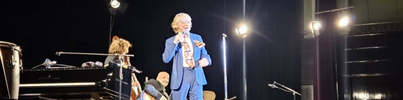 Helge Schneider – Ellebogen vom Tich!